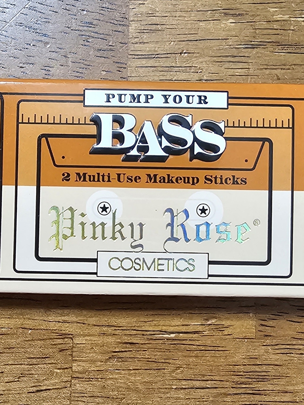 Pinky Rose cosmetics "Pump Your Bass" duo Eyeshadow "Jazz" and "Hip Hop"